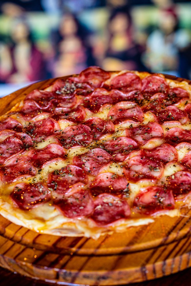 Pizza de calabresa artesanal - Porto de Galinhas Beer Rock